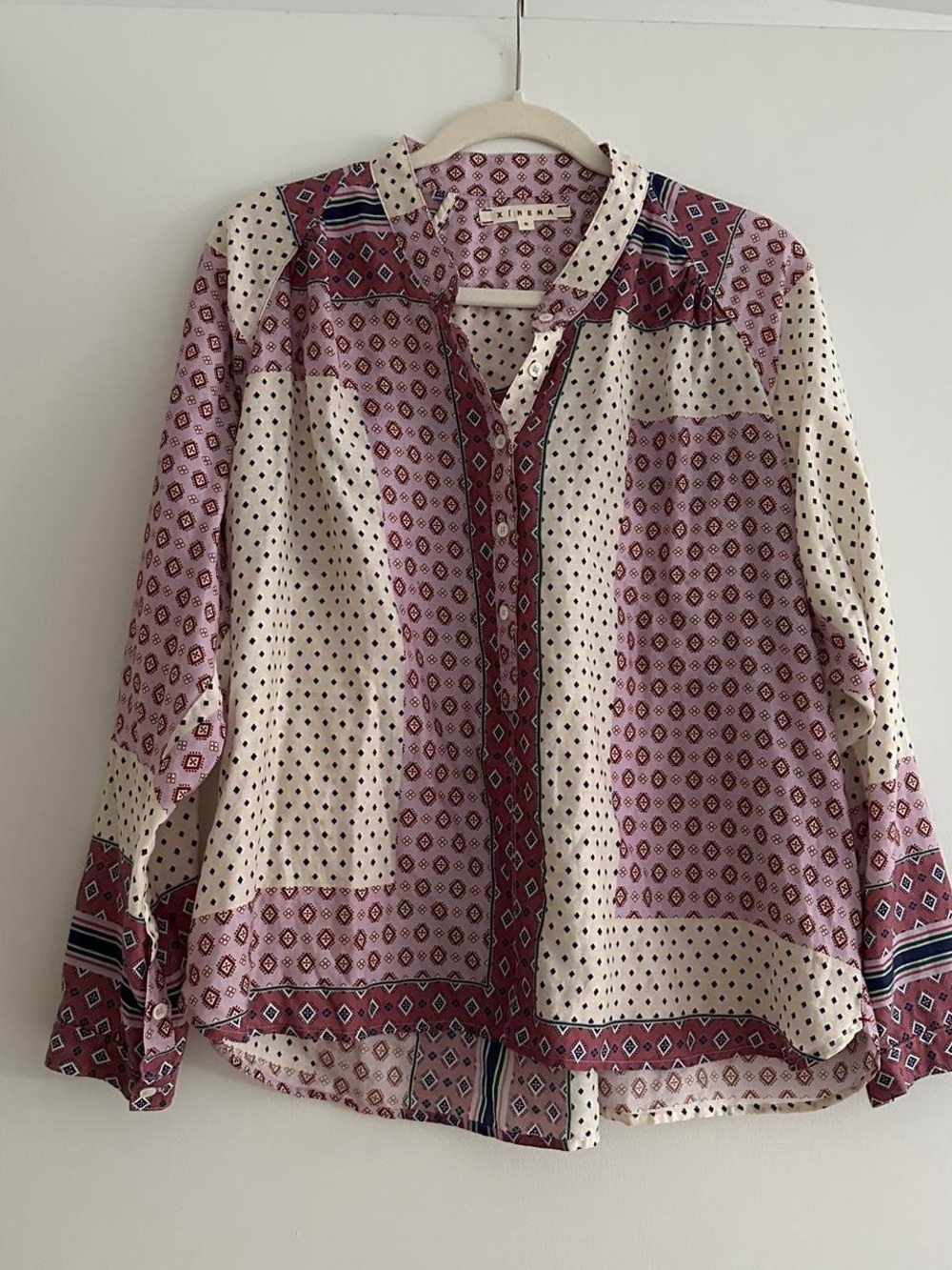Gorgeous Light & Airy - Xirena Top Size S (RETAILS $265)
